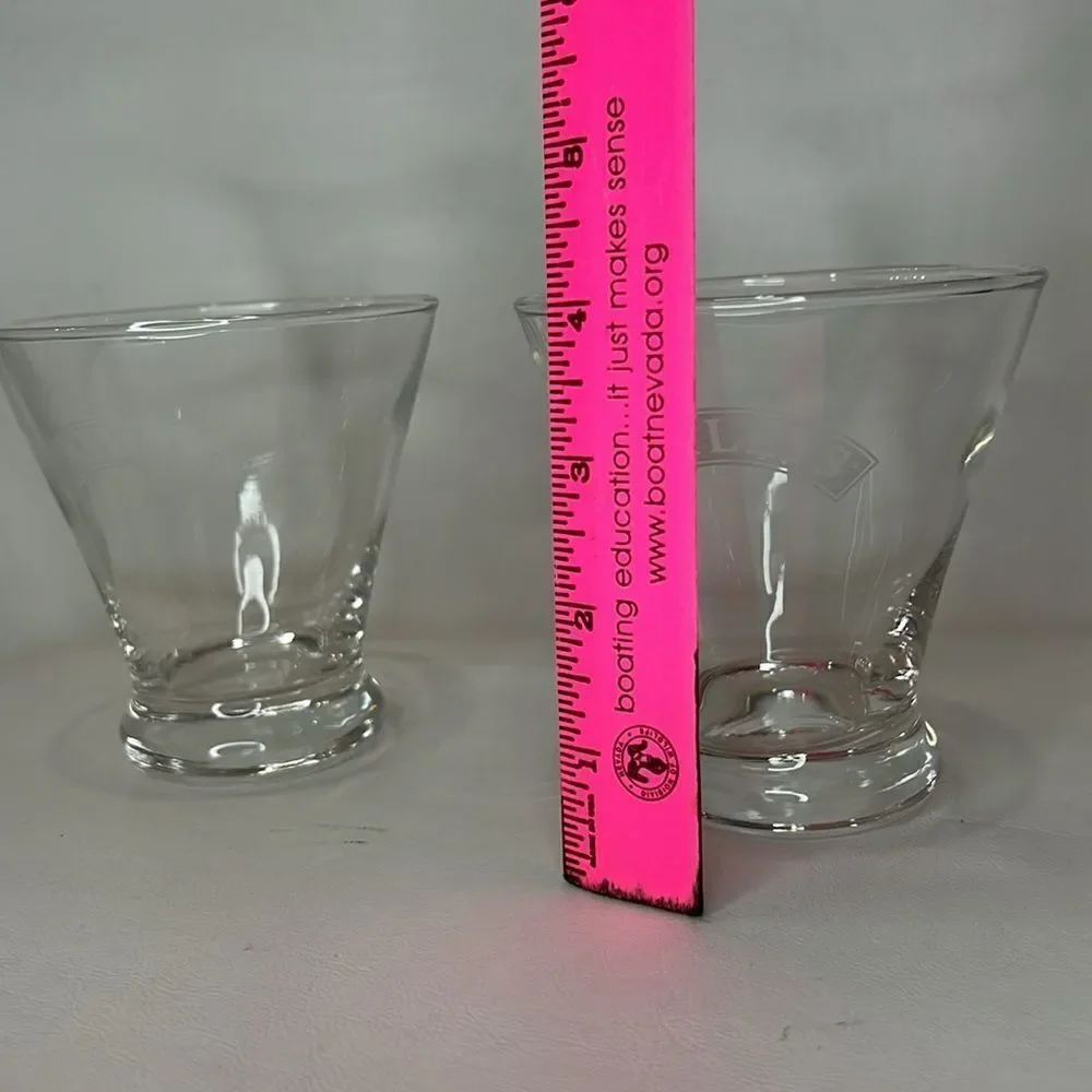 Baileys Rock Glass 8 Oz Each 4 1/4 In Tall 3 3/4 Round Set 2 Liquor Bar Cocktail
